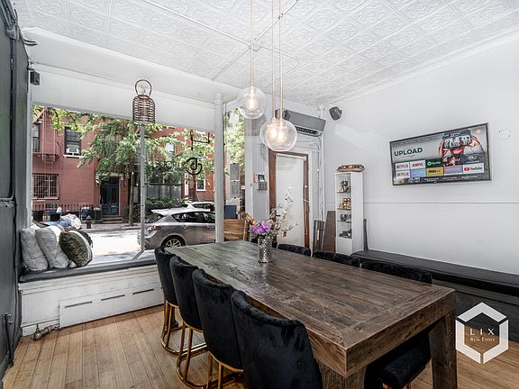 5th image of 187 Sackett St Suite 1