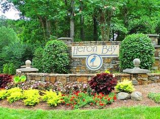 191 Badin View Dr, New London, NC 28127