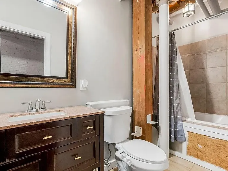 700 Broadway Blvd #406 — Photo 11