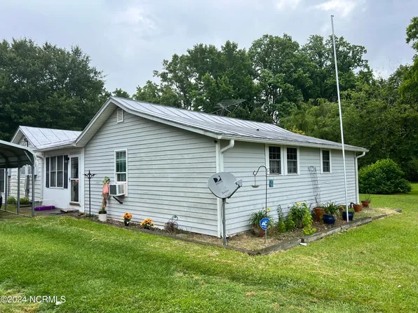 1879 Arba Jason Road, La Grange, NC 28551