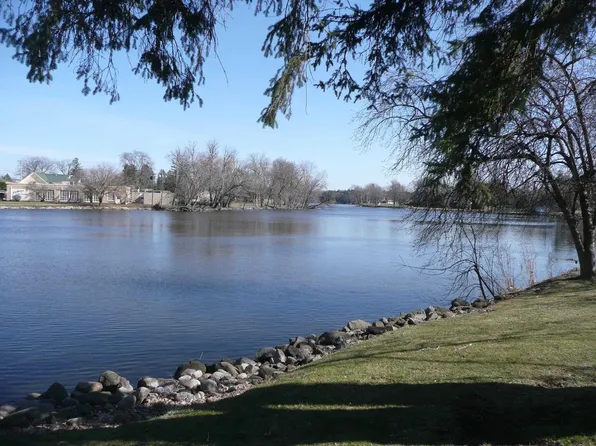 307 South Concord Avenue, Watertown, WI 53094