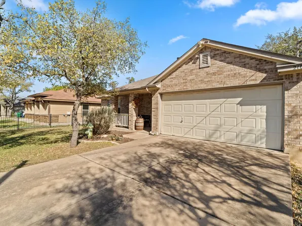 210 Knights Row, Cottonwood Shores, TX 78657