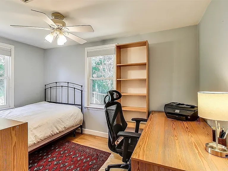 417 Washington St — Photo 6