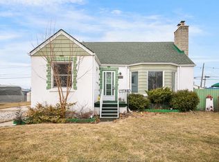 2653 Alexis Rd, Windsor, ON N8W 3Z8