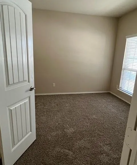 1222 Coleman Dr — Photo 7
