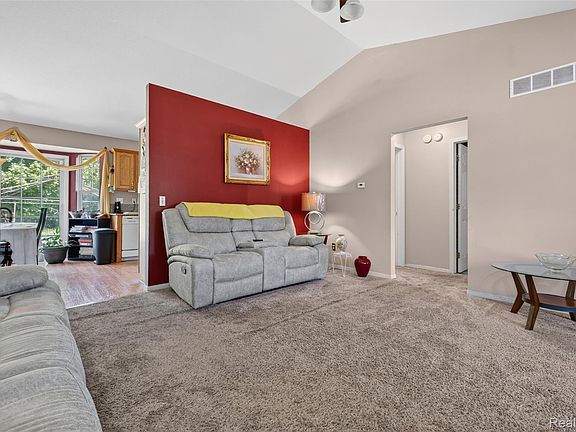 4th image of 5344 Wheat Way Ave