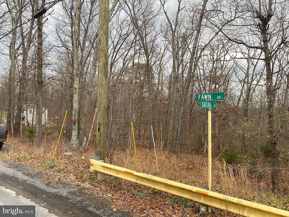 1st image of 1 Fawn Dr