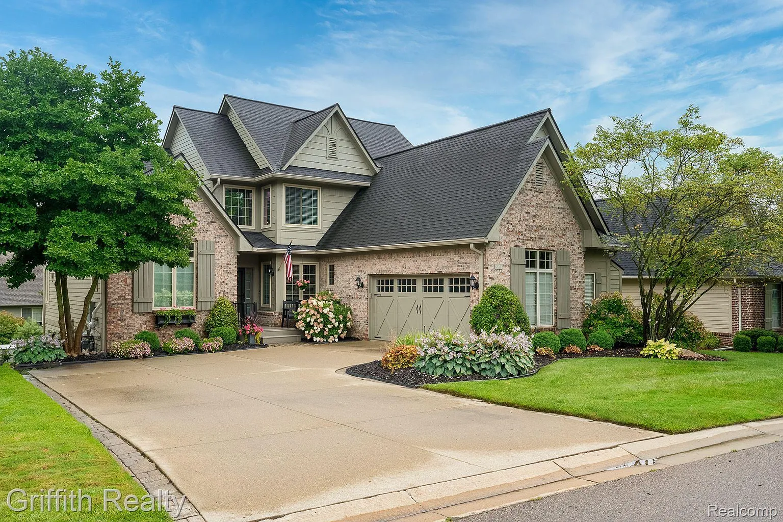 4593 Villa France Dr photo 1