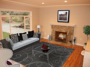 4528 SW Idaho Dr, Portland, OR 97221