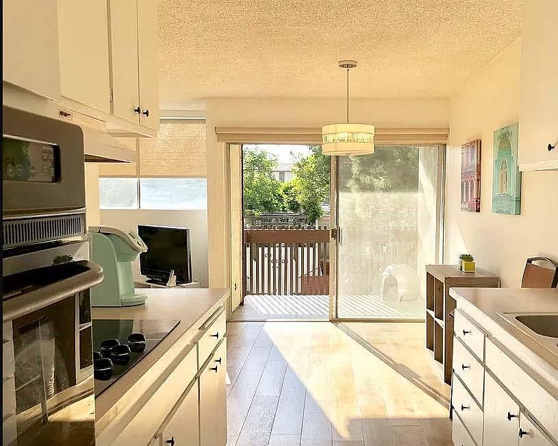 Beautiful natural light and breezes
