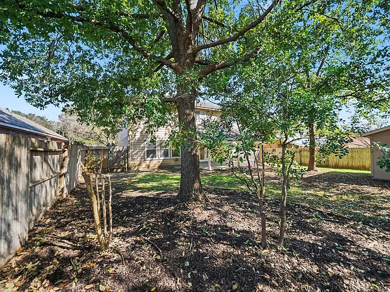194 Laceleaf Ln — Photo 44