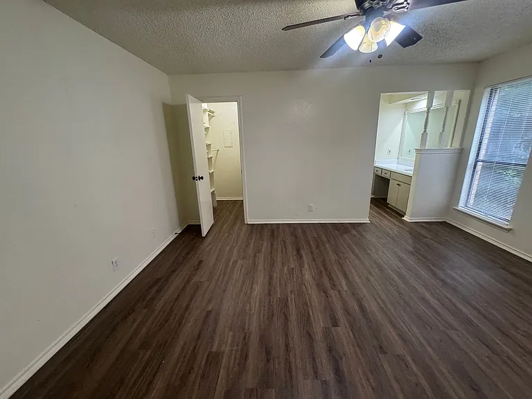 5604 Fireside Dr — Photo 20