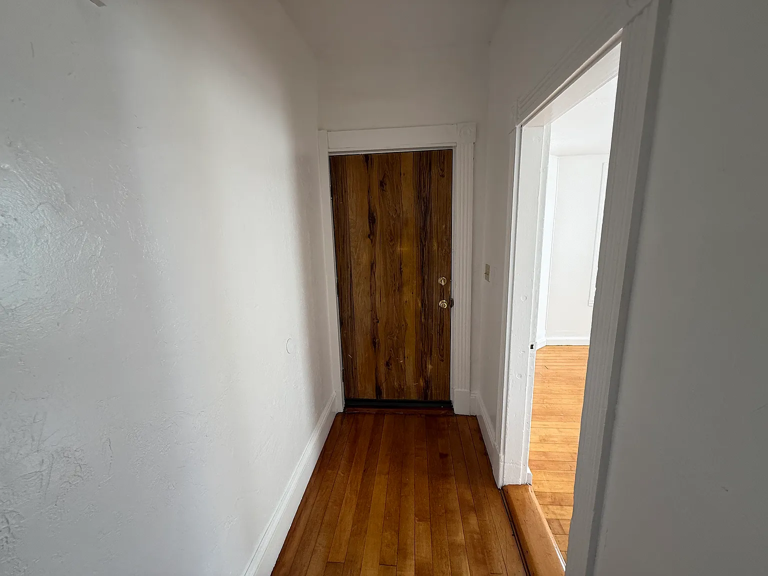 4 bed, 1200 sqft, $3,500 — Photo 4