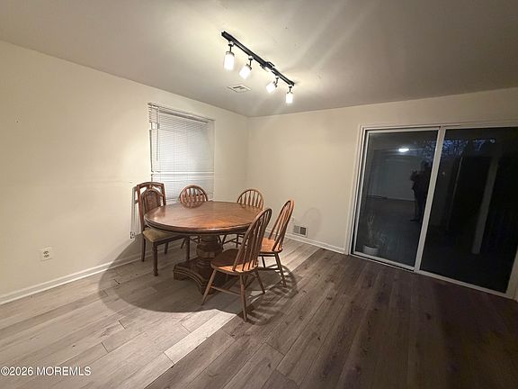 2nd image of 210 W Morgan Ave