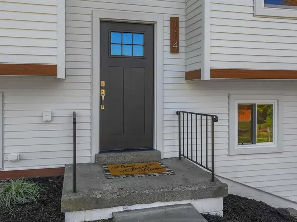114 Opal Ct, Cranberry Township, PA 16066