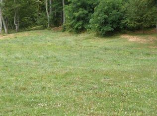 201 N Taube Ln, Oak Ridge, TN 37830