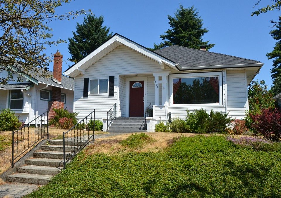 1st image of 2105 N Washington St