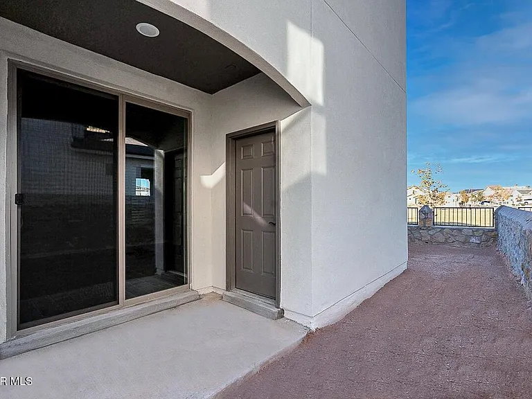 14717 Pebble Hills Blvd — Photo 29