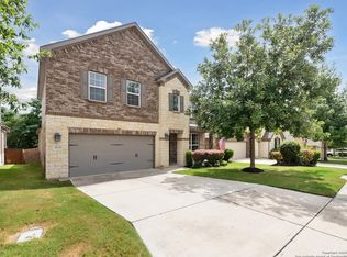 10631 Hibiscus Cv, Helotes, TX 78023