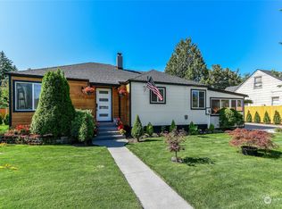 810 118th St S, Tacoma, WA