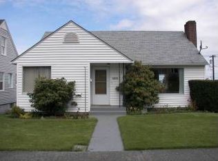 133 W 14th St, Port Angeles, WA