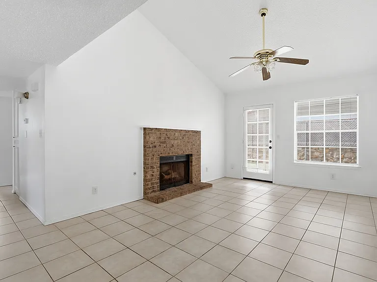 10969 Duke Snider Cir — Photo 6