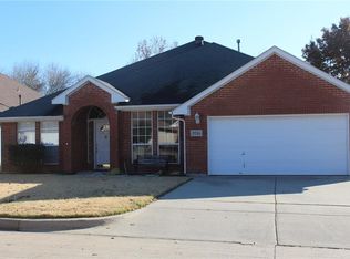 3716 Regency Cir, Fort Worth, TX 76137