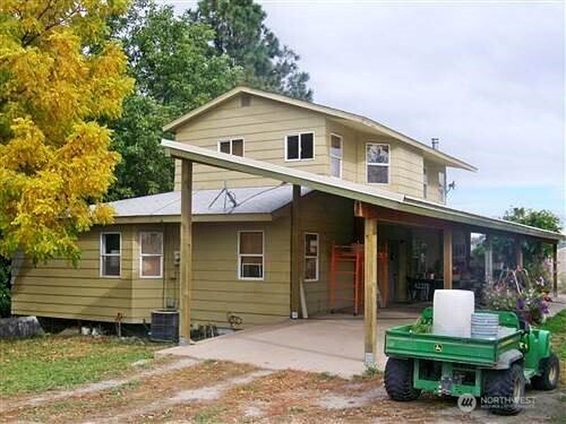 2nd image of 618 Jack Wells Road