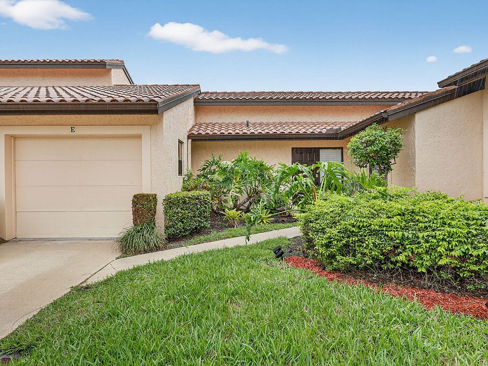 1st image of 3584 SW Quail Meadow Trail #E