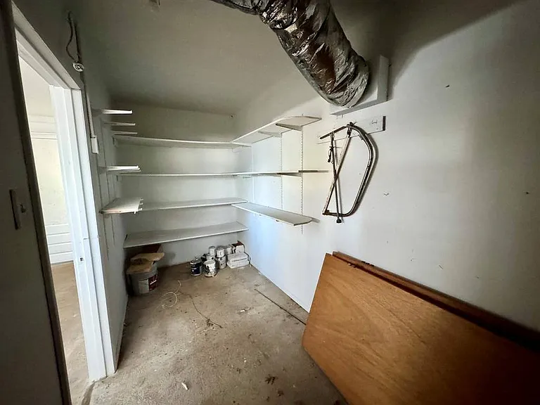 112 Savannah St — Photo 15