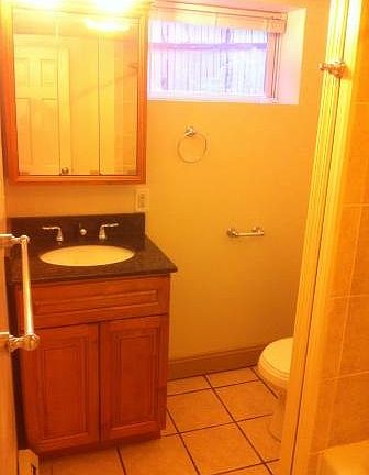 5th image of 148 Ohio Ave #2