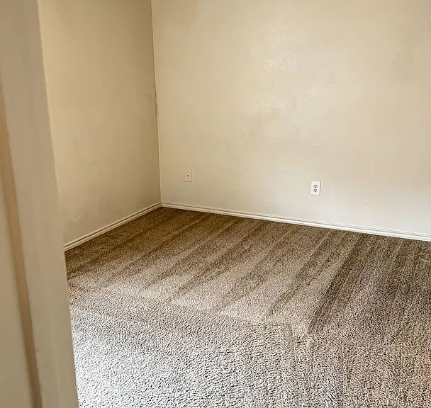 3310 Barcelona Dr — Photo 8