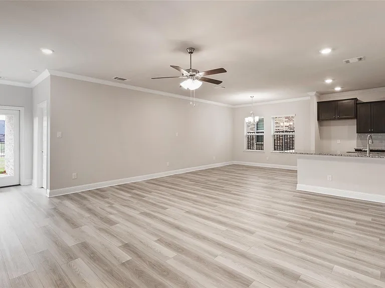457 Aurora Creek Ln — Photo 4