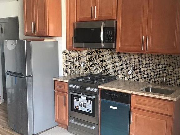 2nd image of 167 E 102nd St APT 5W