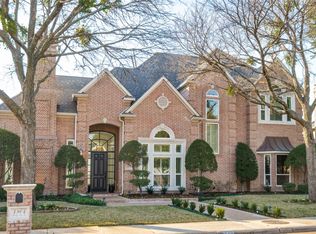 4904 Holly Tree Dr, Dallas, TX 75287