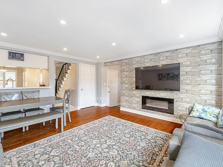 5352 Bushelgrove Cir — Photo 11