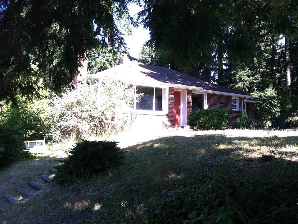 1st image of 10537 17th Ave NE