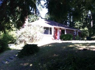 10537 17th Ave NE, Seattle, WA 98125