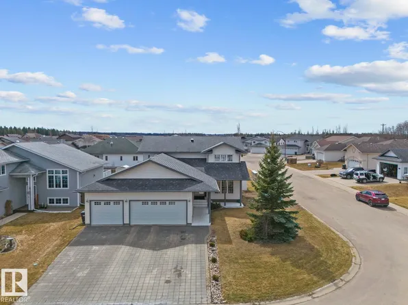 2614 6a Ave, Cold Lake, AB T9M 2C7