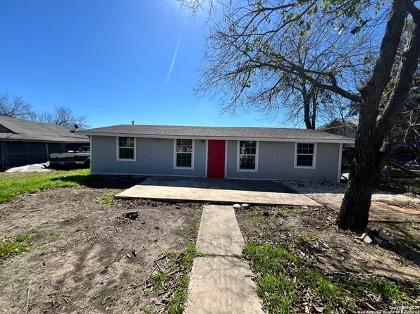 322 Bradley St, San Antonio, TX 78211