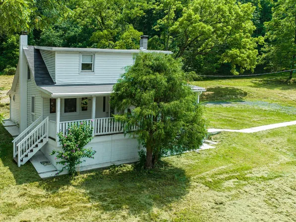 14009 Woodmont Rd, Hancock, MD 21750