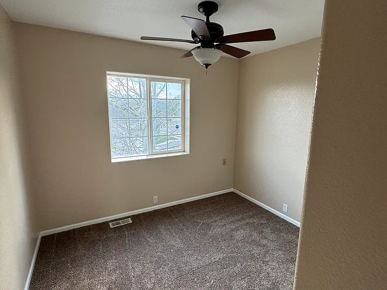 6603 Harvey Ln — Photo 18