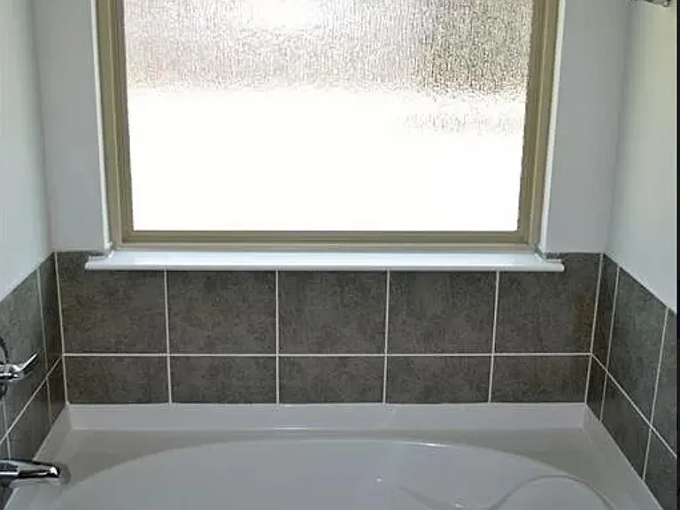 4416 Oak Bluff Dr — Photo 15