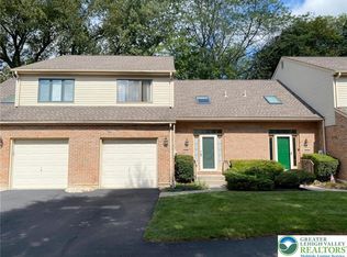 3218 Oakland Square Dr, Bethlehem, PA 18020