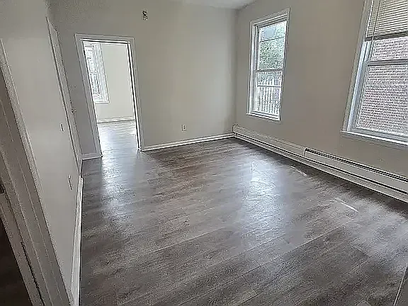 17 Earl St — Photo 3