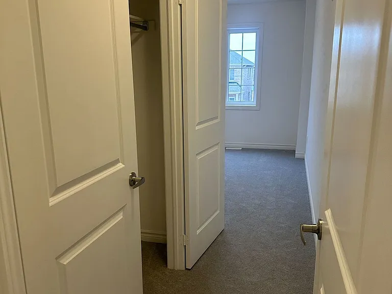 309 Russell St — Photo 18