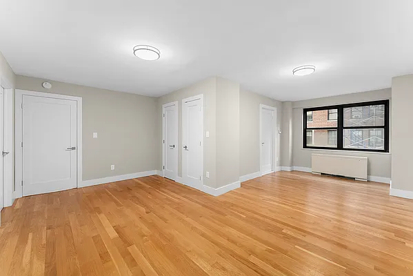 Rented by Compass | media 14