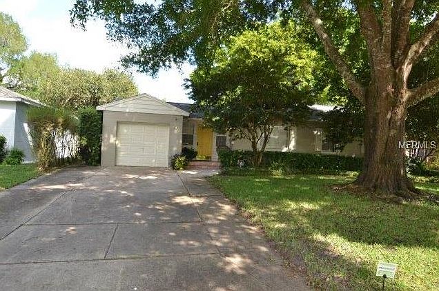 1st image of 3009 Helen Ave