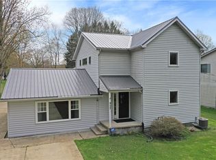 952 Rosegarden Dr NE, Warren, OH