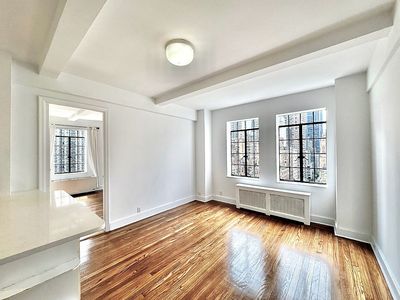 25 Tudor City Pl APT 1320, New York, NY, 10017